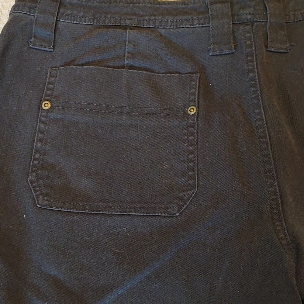 Faded Glory Stretch Women's Black Denim Shorts - Picture 5 of 9